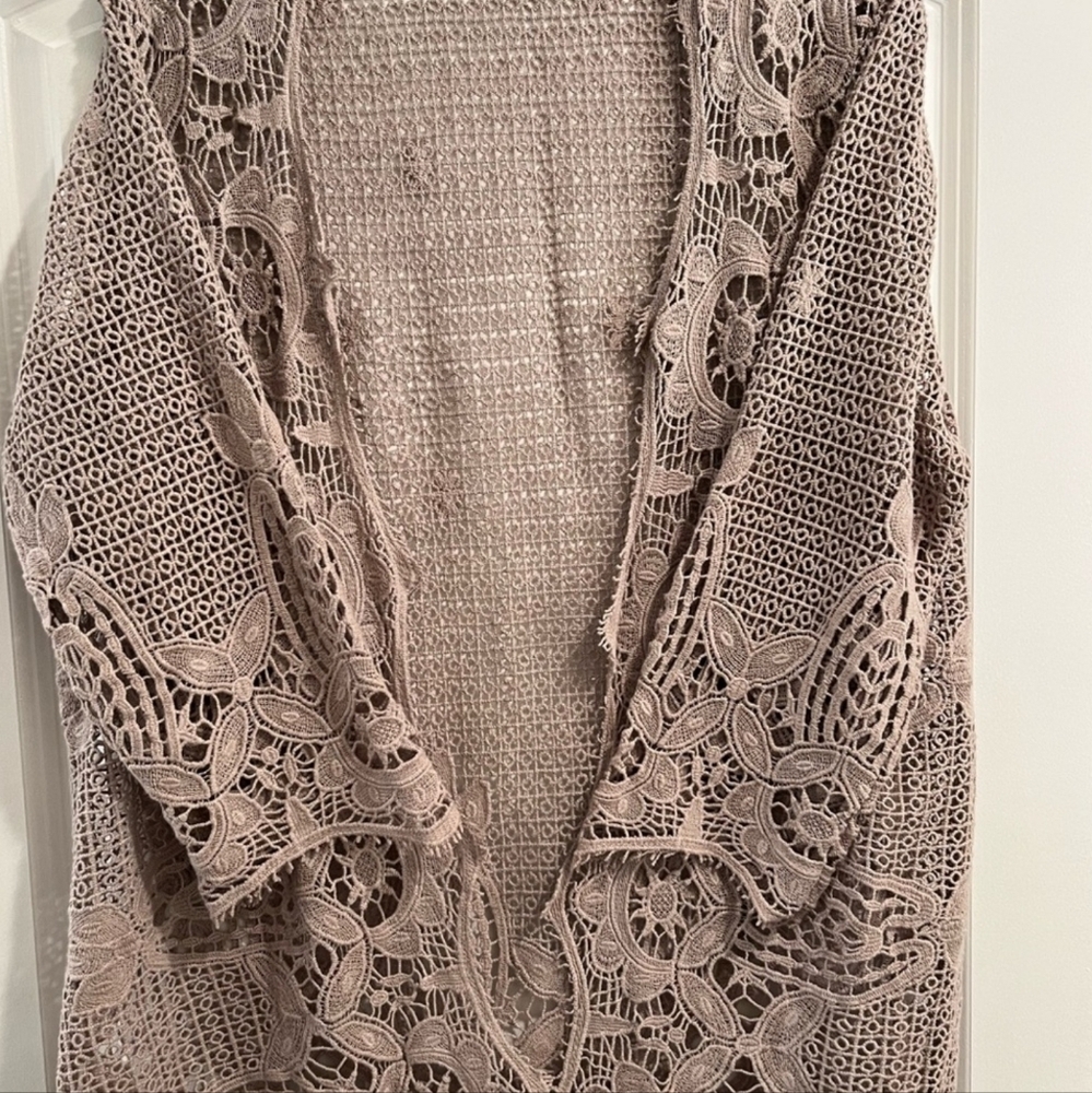 CHICO'S Elegant Crochet Lace Knit Cardigan Sweater